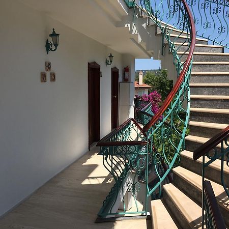 Ipek Otel Кемер Экстерьер фото
